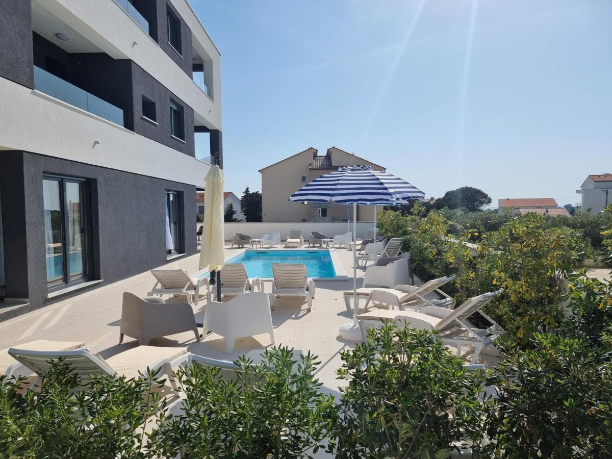 Villa Shark Deluxe Novalja Exterior foto
